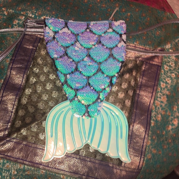 New without Tags Sequin Mermaid Crossbody Purse 👛🧜‍♀️ by P.S. 🧜‍♀️ - Picture 4 of 17